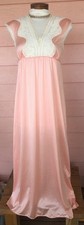 70's VINTAGE VANITY FAIR GOWN Sz XS Lovely Peach/Cream Maxi NEW UNWORN NWOT