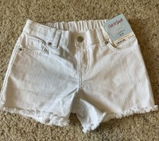 Cat Jack Girls White Denim Jean Shorts. New with tags. Size 8 Medium.