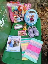 Mixed Kit features several items, including a Disney Frozen karaoke machine.