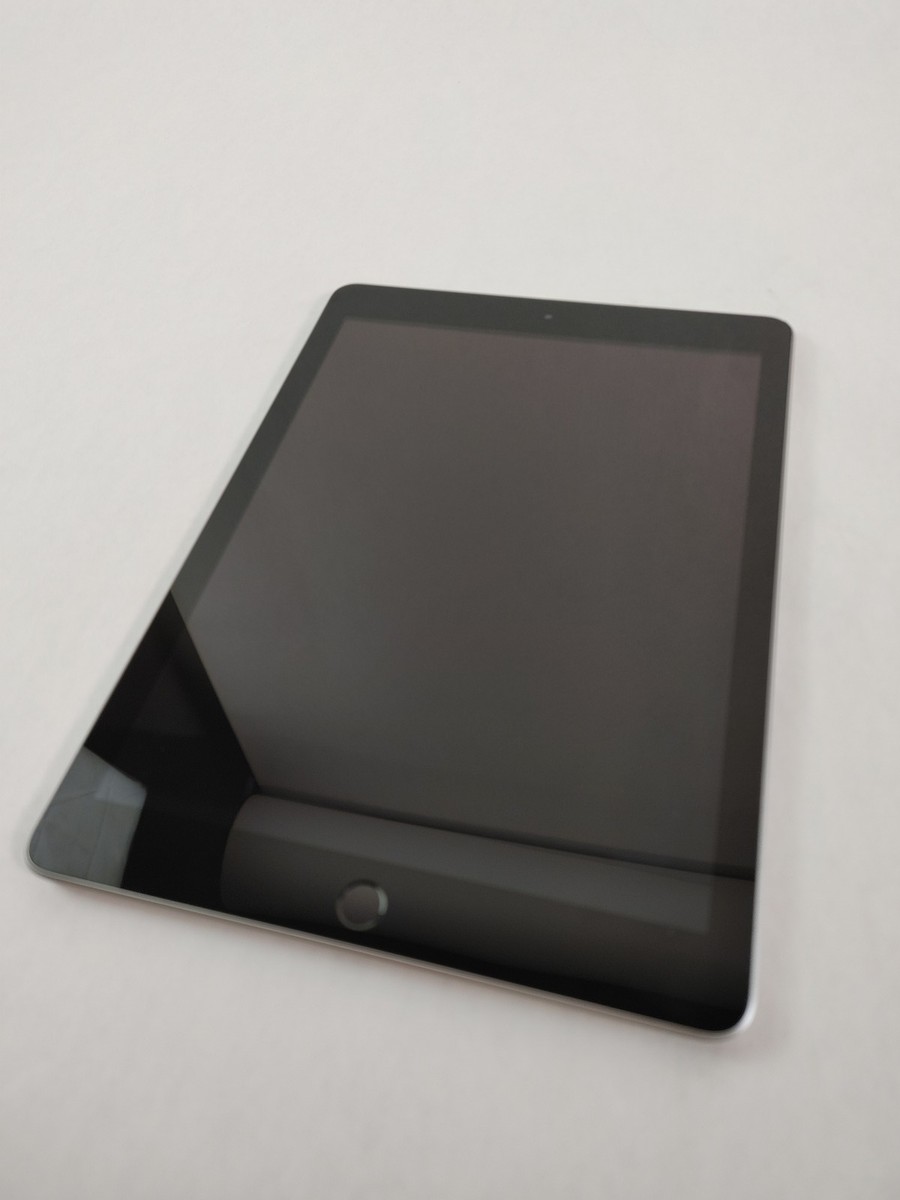 Apple iPad 6th Gen A1893 32 GB iOS 17.7.8 (WiFi Only) | eBay