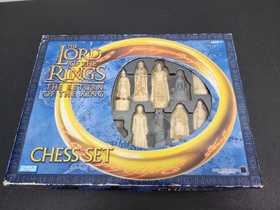 Lord Of The Rings The Return Of The King Parker Brothers Chess Set 2003
