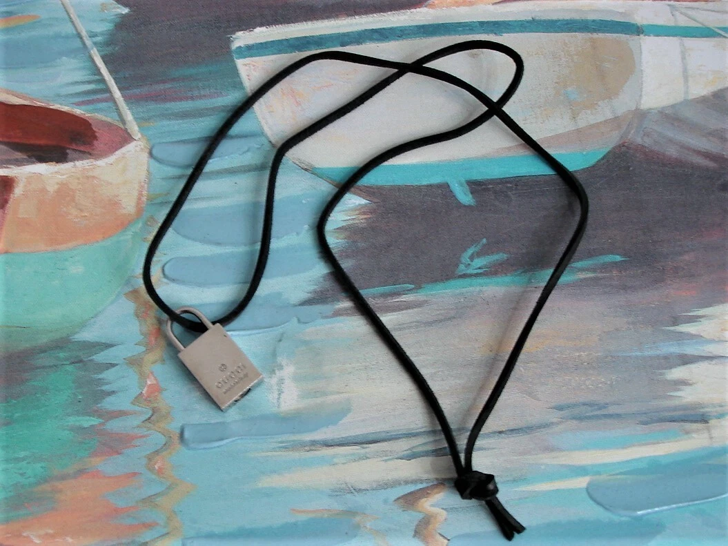 Gucci cheap padlock necklace