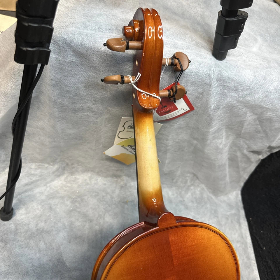 Becker Model 9000-3/4 All Solid Wood Violin - Image 4 of 4