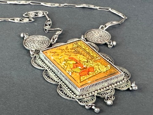 Old Palestinian Silver & Pearl Shell Pendant on Silver Chain - Picture 5 of 9