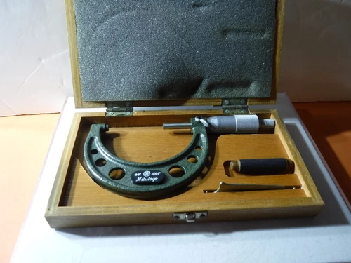 mitutoyo 103-217 Caliper