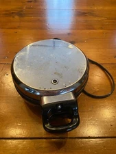 Vintage, Disney Vitantonio Mickey Mouse Waffle Iron, Tested/Working. Clean! 