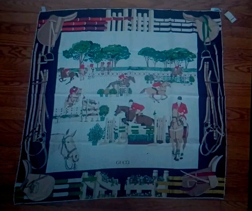 Foulard vintage Gucci POLO compétition cheval jockeys soie noir 33