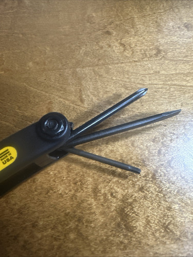 Chesco 98045 5pc Fold-Up Combo Screwdriver Set USA - Picture 8 of 9