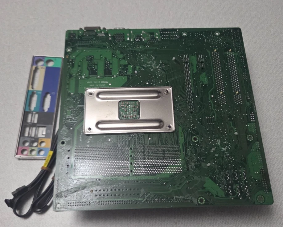 ACER RS740M03A1-8KSDH AM2 Motherboard w/ ATHLON 2850E CPU 3GB DD2 RAM HSF IOP - Image 4 of 4