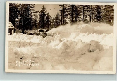 11038185 - Big Bear Lake Diggin Out Winter Schneefraese USA, Vereinigte Staaten