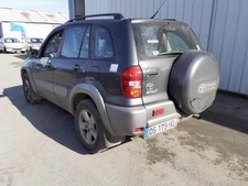 Porte arrière et accessoires Toyota RAV4 II