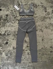 Alo Yoga Airbrush High-Waist Heart Throb Leggings Gray/White, Size S (Read Desc)