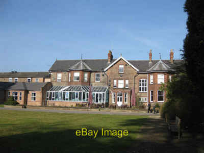 Photo 6x4 Burn Hall Hotel Cross Lanes A Tulip Inn on the Tollerton road. c2013