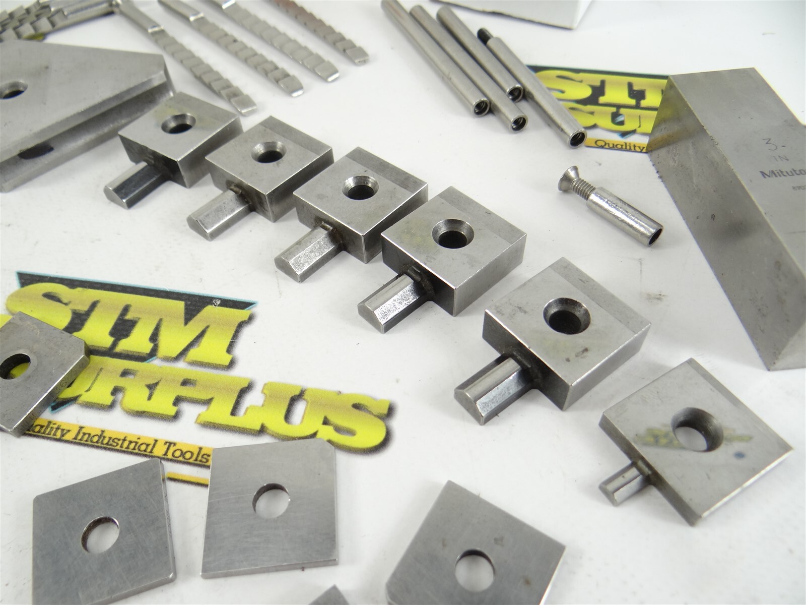 ASSORTED LOT OF SQUARE GAGE BLOCKS & ACCESSORIES .1003"6" WEBBER