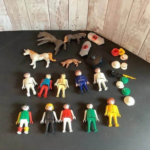 Vintage Modern Play Mobil Geobra Figures Toys Animals Knights Horses Lot Of 25+