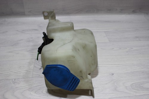 Wischwasserbehälter Waschwasserbehälter Pumpe  1J0955453 VW Golf IV Bj,02