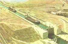 Aerial View Dwight D. Eisenhower Lock On The Great St. Lawrence Seaway Postcard