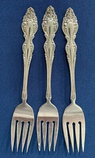 1881 ROGERS / ONEIDA "BAROQUE ROSE" Silverplate - 3 Salad Forks 6 3/8"  EUC