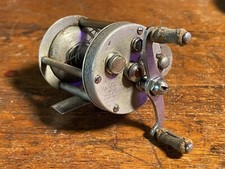 Pflueger Nobby 1963 Vintage Baitcasting Metal Fishing Reel Made in the USA