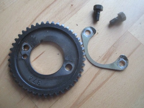 SUZUKI  VX800  S501  1 x Zahnrad  Nockenwelle Steuerkette