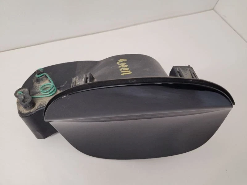 2015-2018 FORD EDGE Fuel Filler Door Black FT4Z58405A26A 15-18 - Imagem 2 de 4