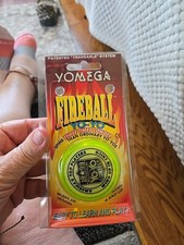Vintage Yomega Yo-Yo Corp MADE IN USA Fireball High Performance Yo-Yo Yellow New