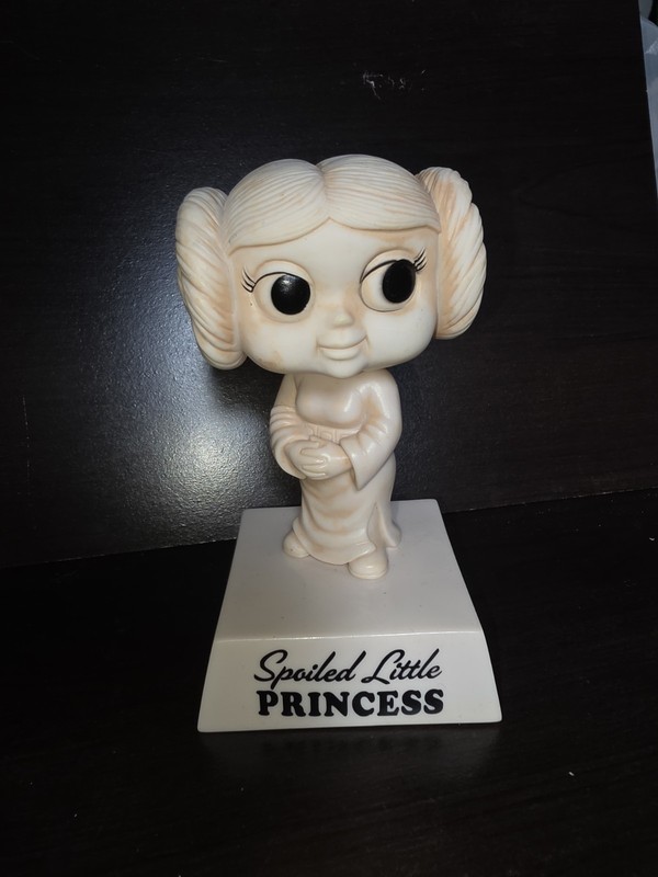 Funko Star Wars Wacky Wisecracks Spoiled Little Princess Leia Bobblehead