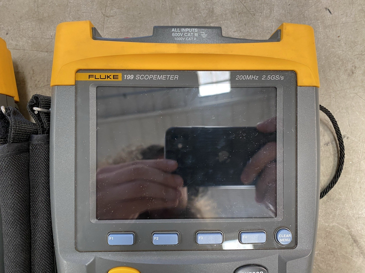 Lot of 3 Fluke 199 ScopeMeter 2.5GS/s 200MHz HandHeld Oscilloscope