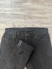 The Unbranded Brand UB444 Selvedge Jeans Fits 32x30 Straight 11oz Black Stretch