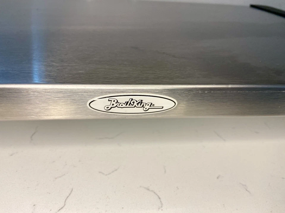 Bandeja de calentamiento profesional de acero inoxidable Broil King NWT-1S 300 W hecha en EE. UU. Foto 2 de 4