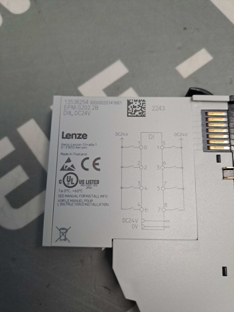 Module d'entrées numériques LENZE EPM-S202.2B DI8 24V neuf