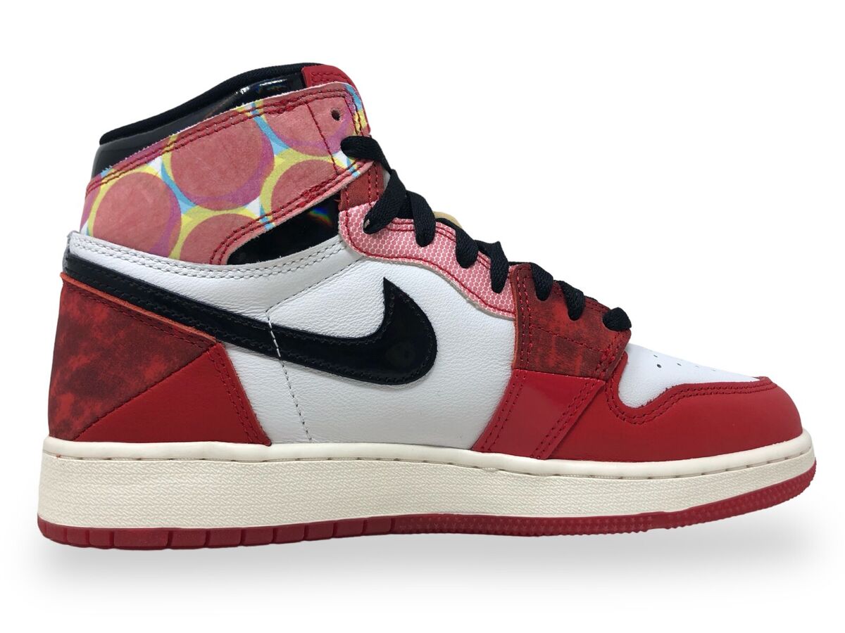 Air Jordan 1 Retro High OG Spider-Man (GS) Kids Size 7 Air Jordan 1 Retro High OG Spider-Man (GS) Kids Size 7