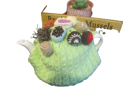 HANDGESTRICKTER CHOCOHOLIC'S TEEKUSCHELIG. LUXUS BELGIEN AUSWAHL. KEINE ANRUFE.