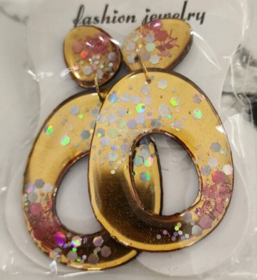 Handmade custome earrings for women