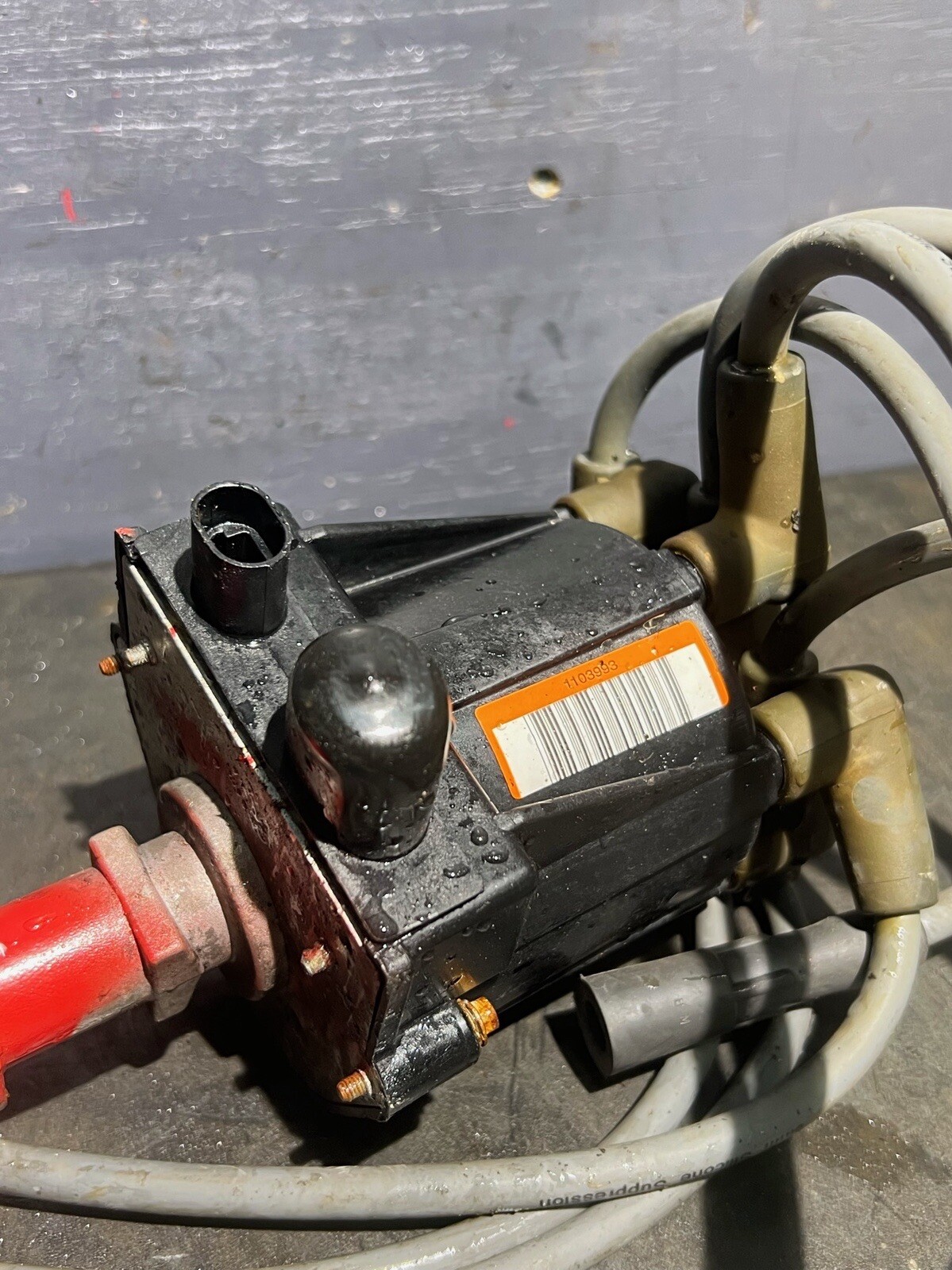 Ip5163 Volvo Penta 4.3 GL Spark Arrestor Engine Carb Cover ASSY  