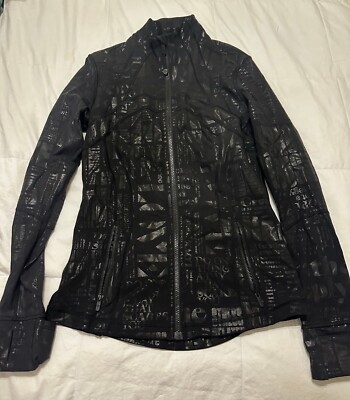 Lululemon Spark Manifesto Foil define jacket shine special edition
