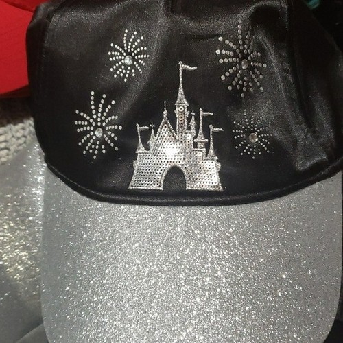 Disneyland sleeping beauty Castle Sequins & Rhinestone baseball hat new - Picture 2 of 4