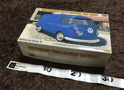 VOLKSWAGEN TYPE2 DELIVERY VAN 1967 1/24 MODEL KIT HASEGAWA JAPAN