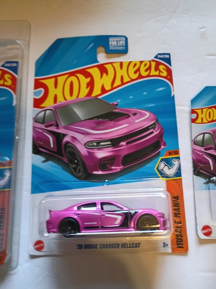Lote de Dodge Charger Hellcat STH 2025 Hot Wheels N Case '20 🔥 Plus No STH Foto 3 de 4