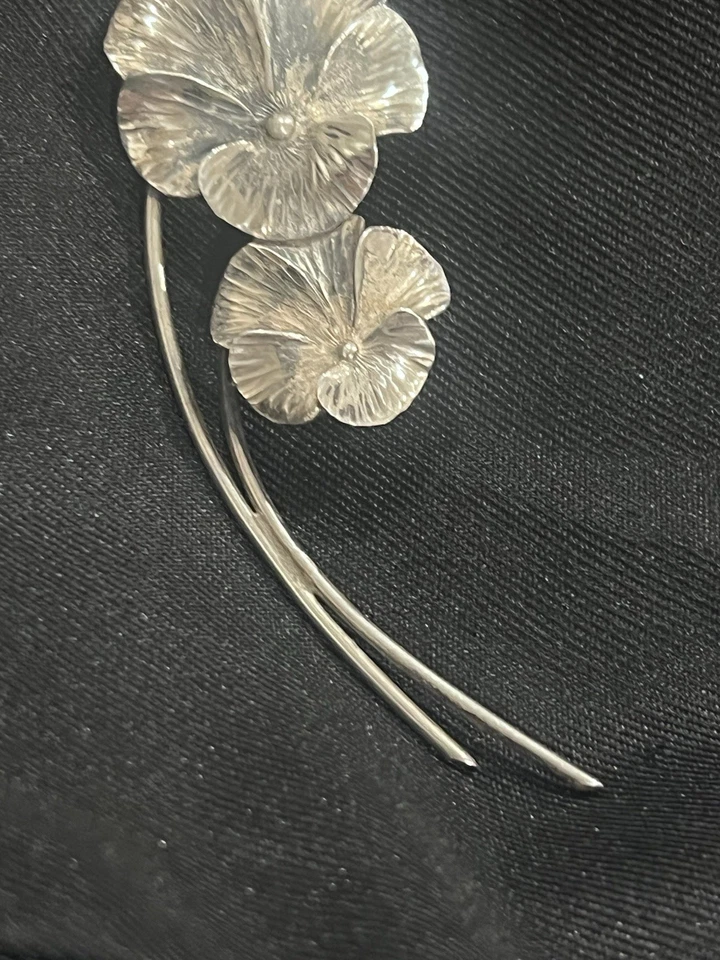 Broche broche colgante vintage Stuart NYE plata esterlina pensamiento flor necesita reparación Foto 3 de 4