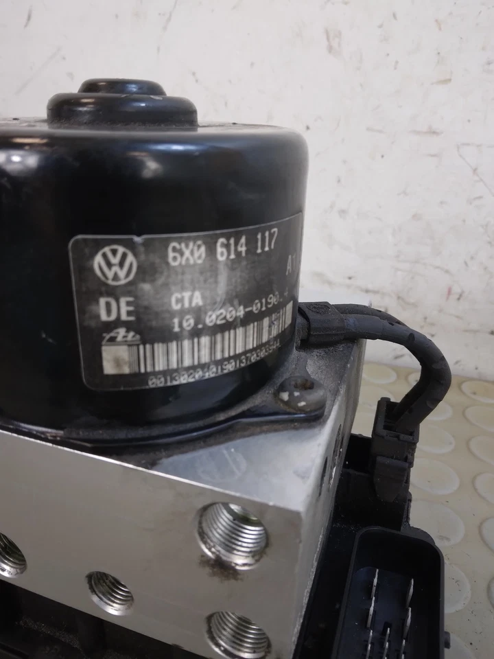 18846 Centralina pompa abs Vw Lupo dal 1998 al 2005 cod 6x0614117 - Immagine 2 di 4
