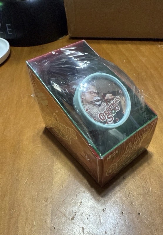 A Christmas Story Wrist Watch Wide Face Ralphie with BB Gun SEALED