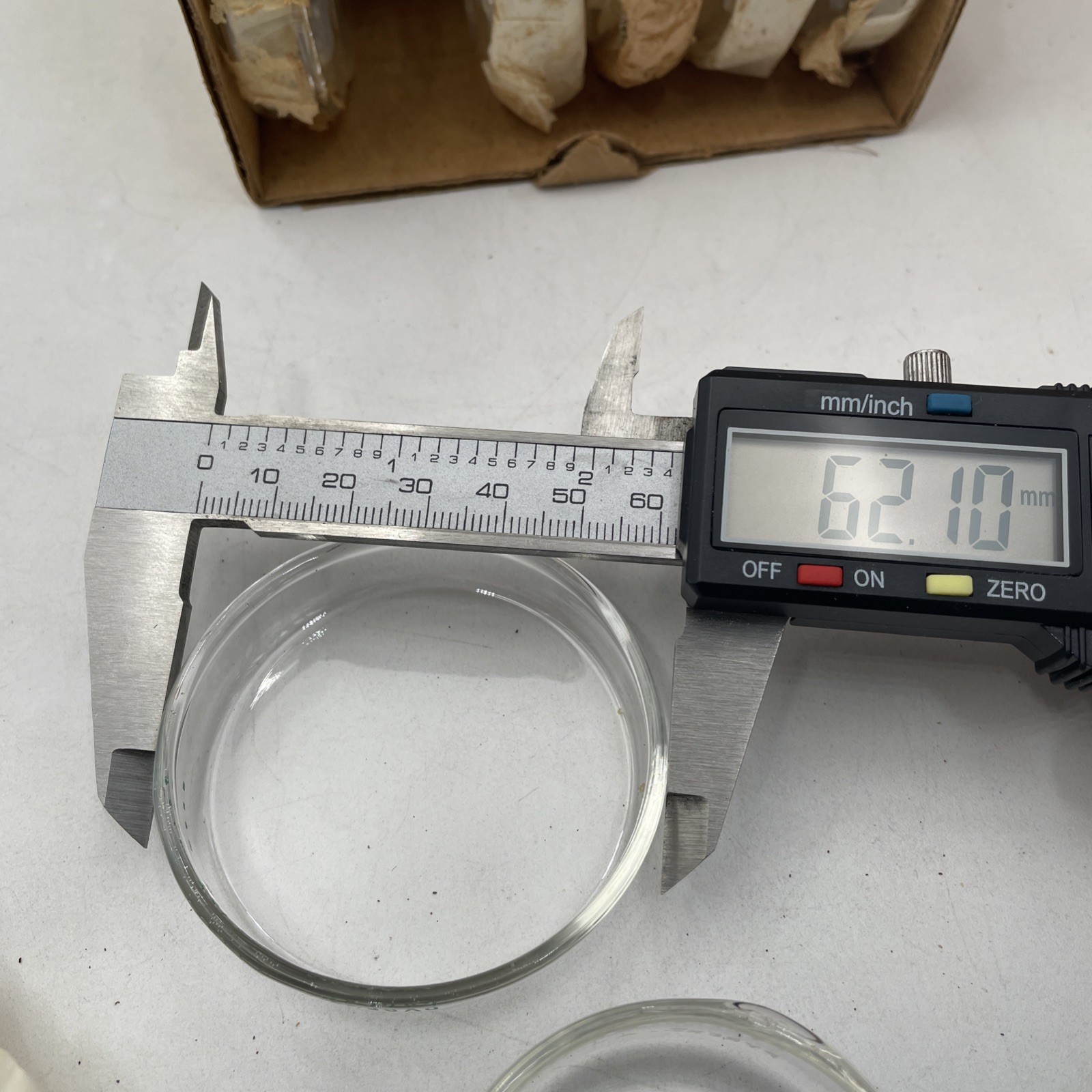 PYREX 3160 60X15 Complete Petri Dish with Cover Corning New Old Stock Box Of 12