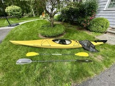 Walden Odyssey kayak - Single Person - Yellow - 2 Paddles.