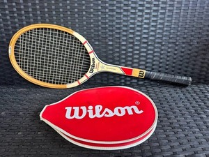Raquette de tennis en bois vintage Jimmy Connors Raquette de tennis en bois vintage Jimmy Connors