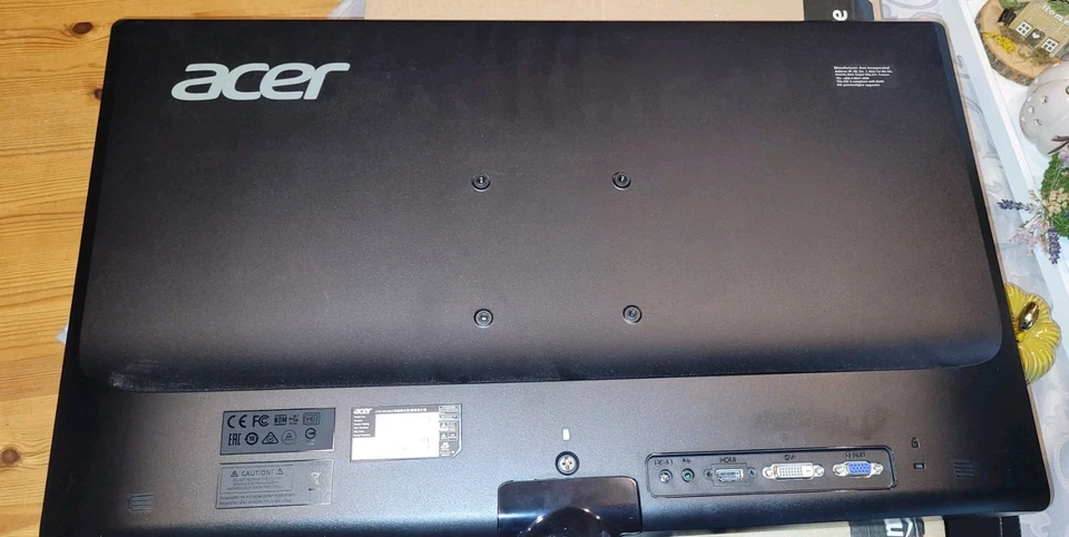 Acer LCD eSports Gaming Monitor - 27 Zoll Full HD  - PC  - Schwarz Rot - Bild 3 von 4