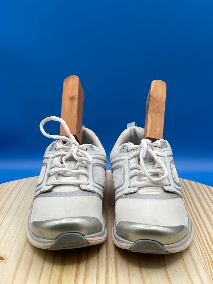 Easy Spirit e360 Athletic Shoes Women's Sz 6.5 White Synth Lace-Up Flat Heel - Image 2 of 4