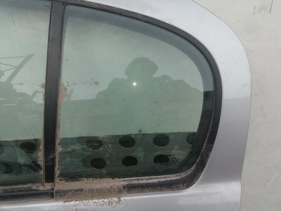  Dreieck, Dreieckscheibe,  Fenster Hinten Linke  Nissan Almera DE77712-25