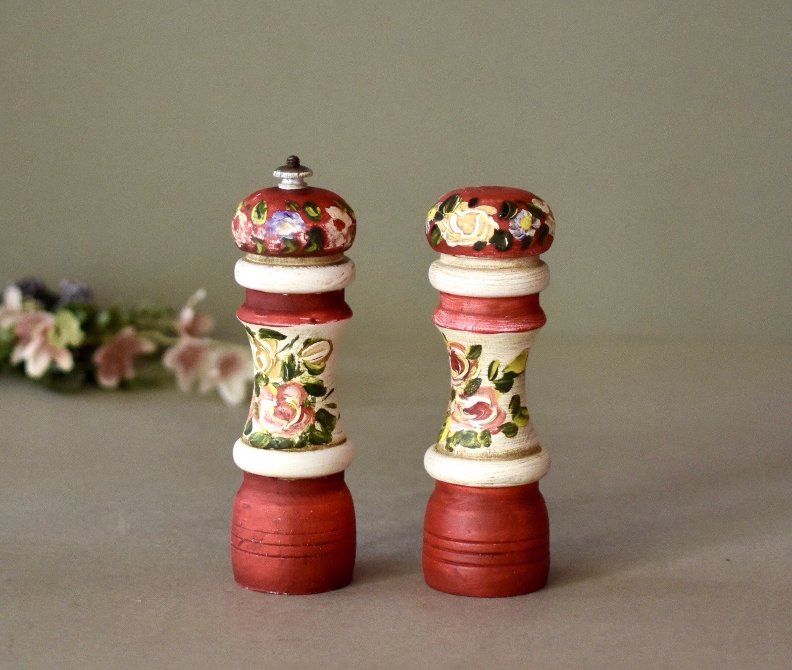 Vintage Wooden Pepper Grinder Peugeot Spices Mill Salt Shakers Home Decor