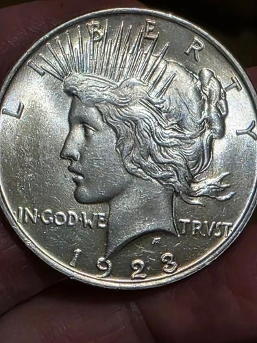 1923 P PEACE SILVER DOLLAR- SHARP DETAIL UNCIRCULATED